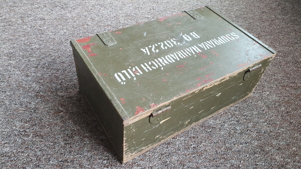 Vojenská dřevěná bedna 2x - 5