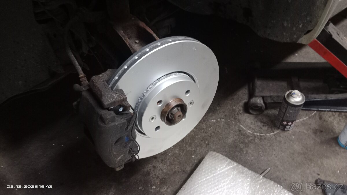 Prodám Renault Scénic 2 fl rok 2007 1.5 dci - 5