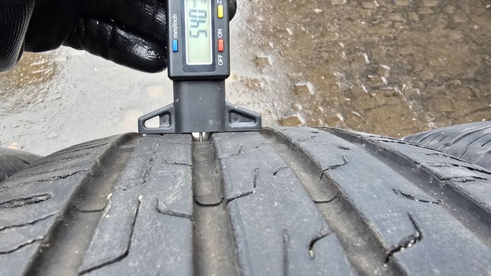 Letní pneu 225/50/17 Continental Run Flat - 5