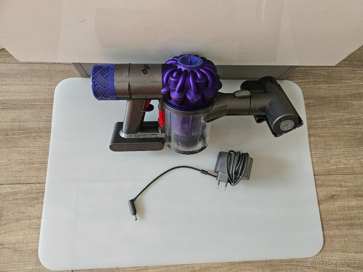 Prodám ruční AKU vysavač Dison - 5