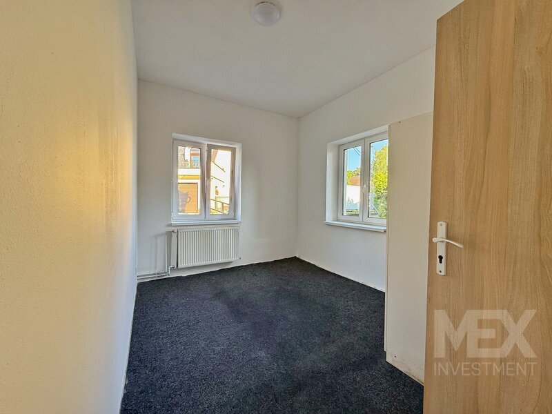 Prodej rodinného domu v obci Svratka - 5