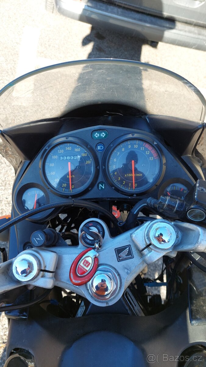 Honda cbr 125r 2006 - 5