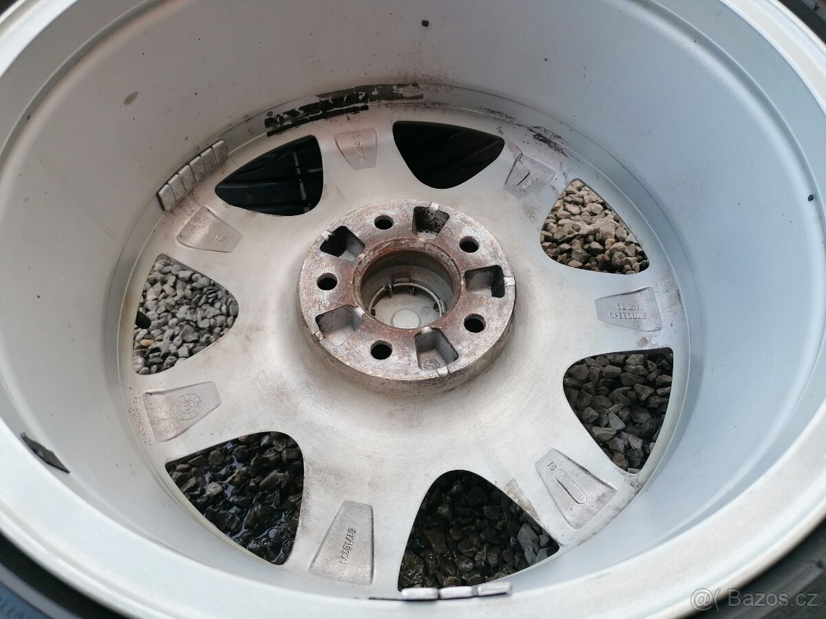 Alu Sada = 5x110 = orig. FIAT = s pneu = 215/50 R17 - 5