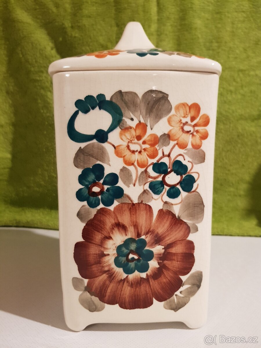 Uzavíratelná nádoba keramika. Poland - 5