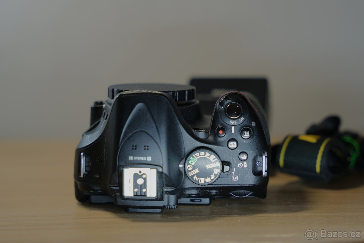 Nikon d5200 (~17k závěrka) - 5