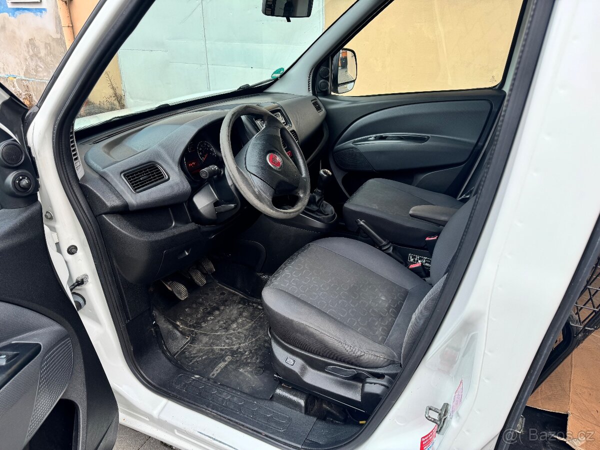 Fiat Doblo 1.3 JTD 66 kw. ROK 2014 - 5