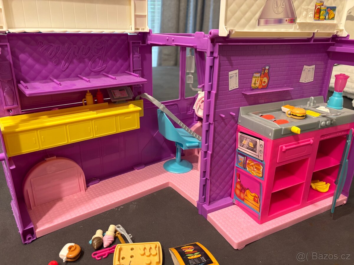 Barbie karavan - 5