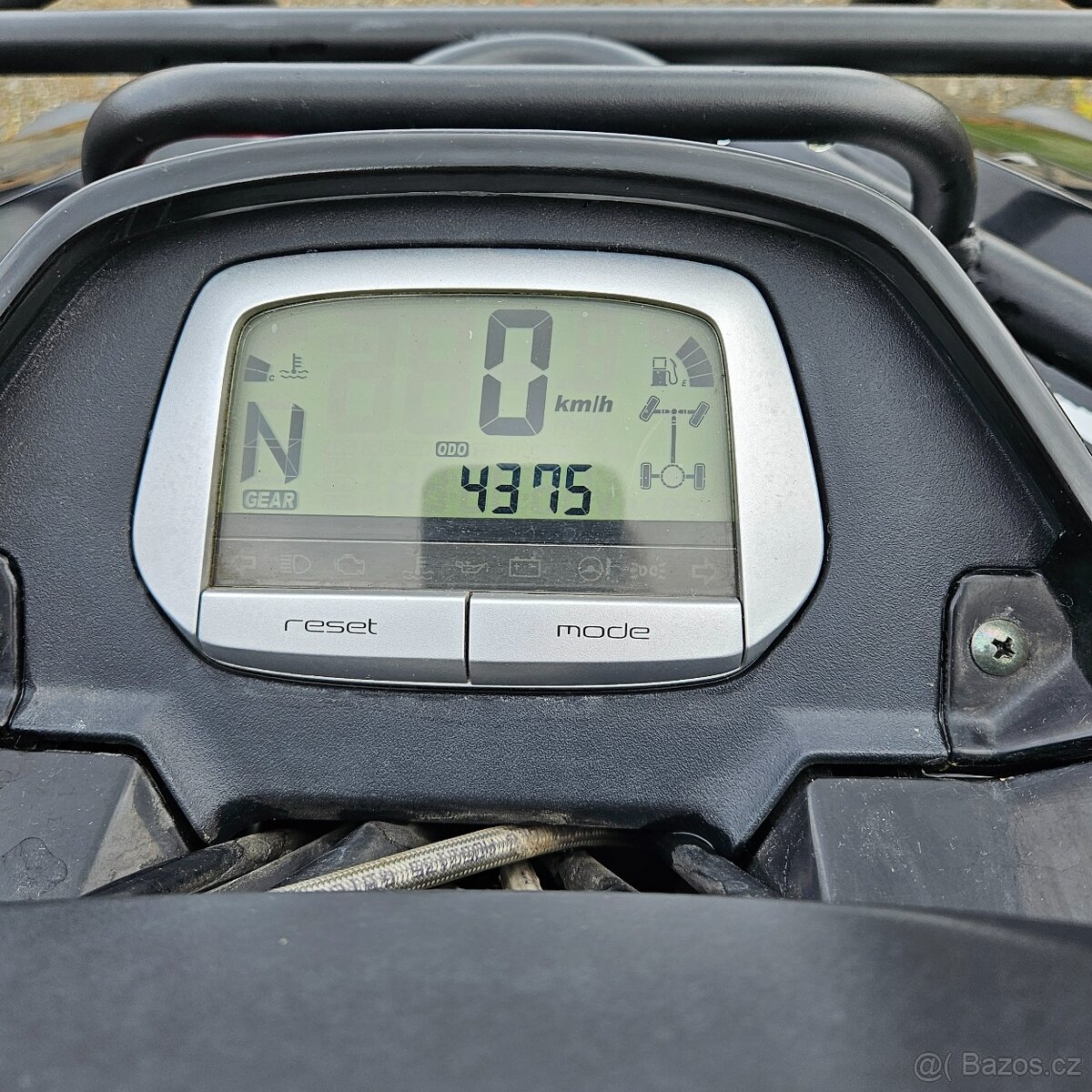 SMC Jumbo 850 V-Twin EPS - 5