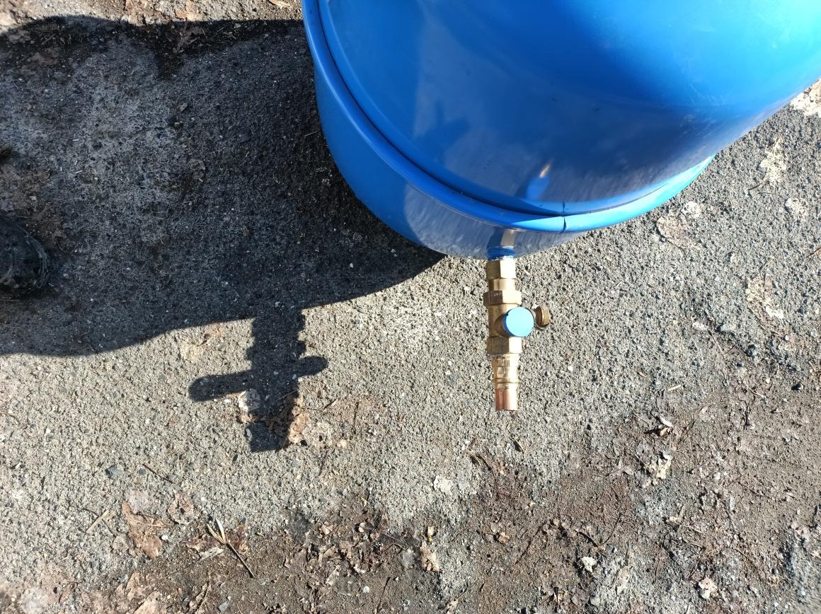 Reflex expanzní nádoba N 100 - 100l, 6 bar - 5