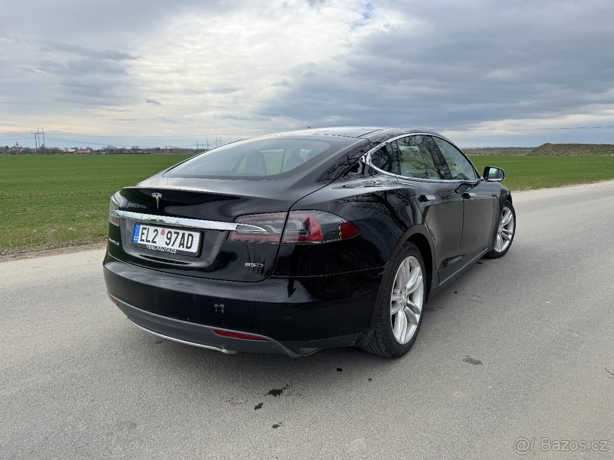 Tesla model S 85D FREE supercharging - 5