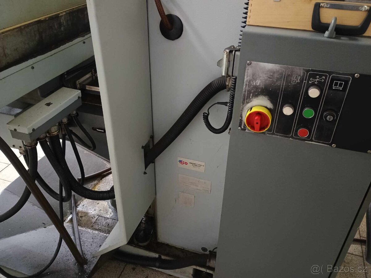 CNC frézka FV 25 CNC - 5