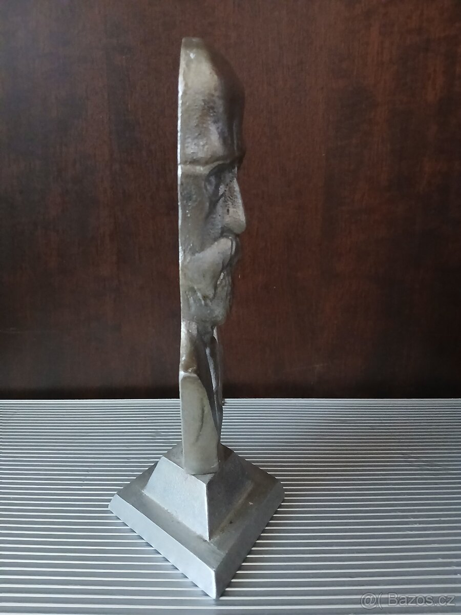 Hliníková busta T. G. Masaryk - 5