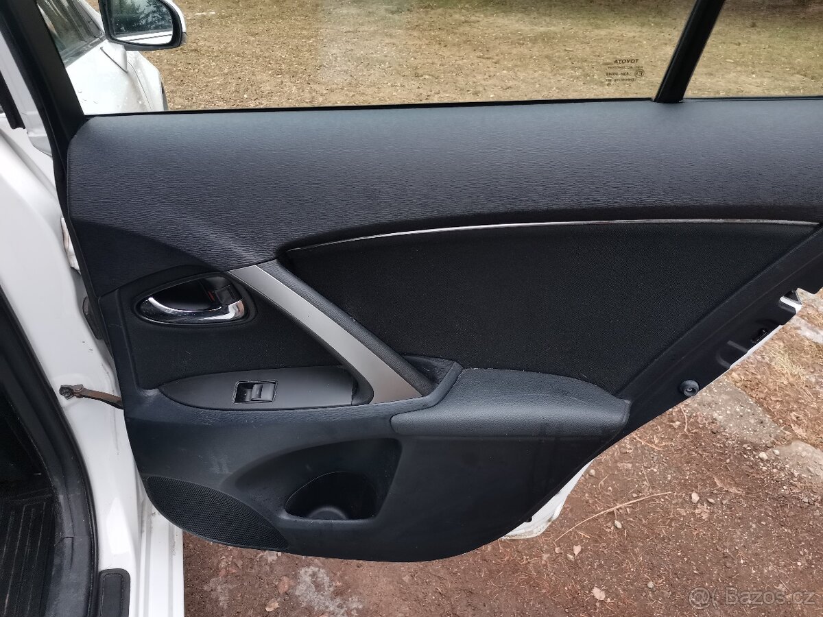 Toyota Avensis 2.0D 91kw - 5