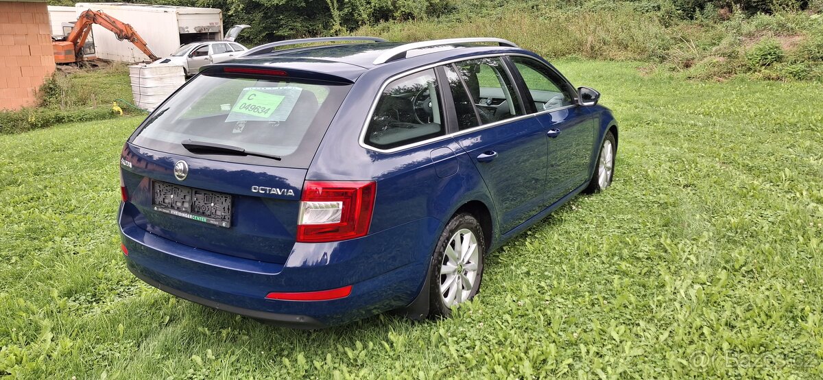 Škoda Octavia 1.6 TDI Dsg - 5