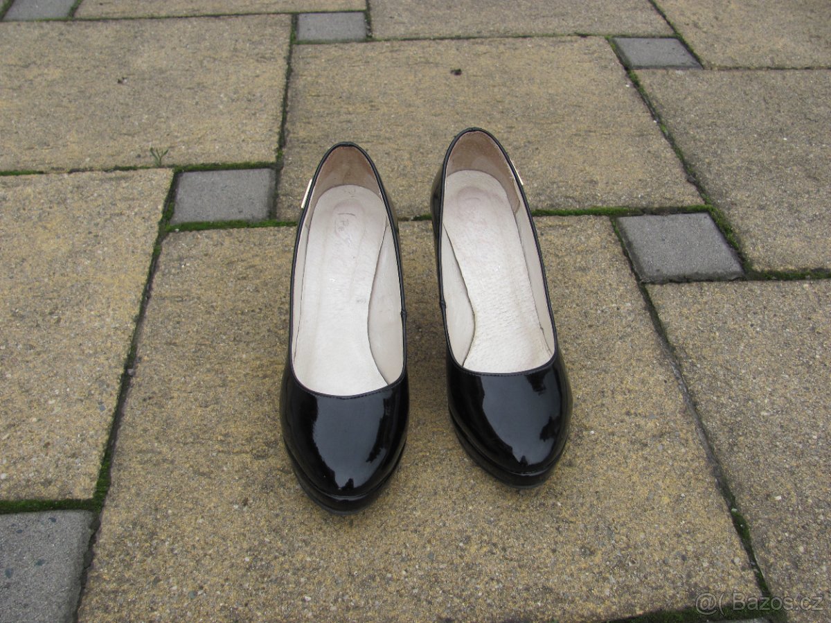 Černé lodičky - 5