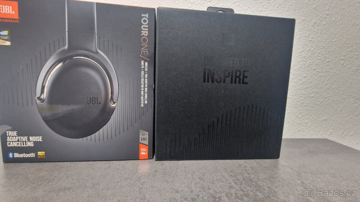 Sluchátka JBL TOURONE ONE Wireless - 5