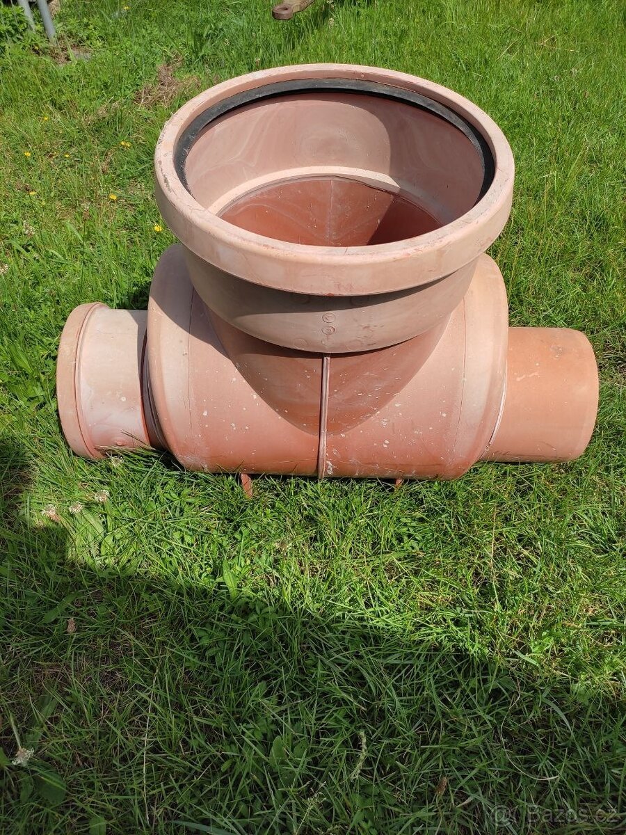 Plastové roury, čistící kus - 5