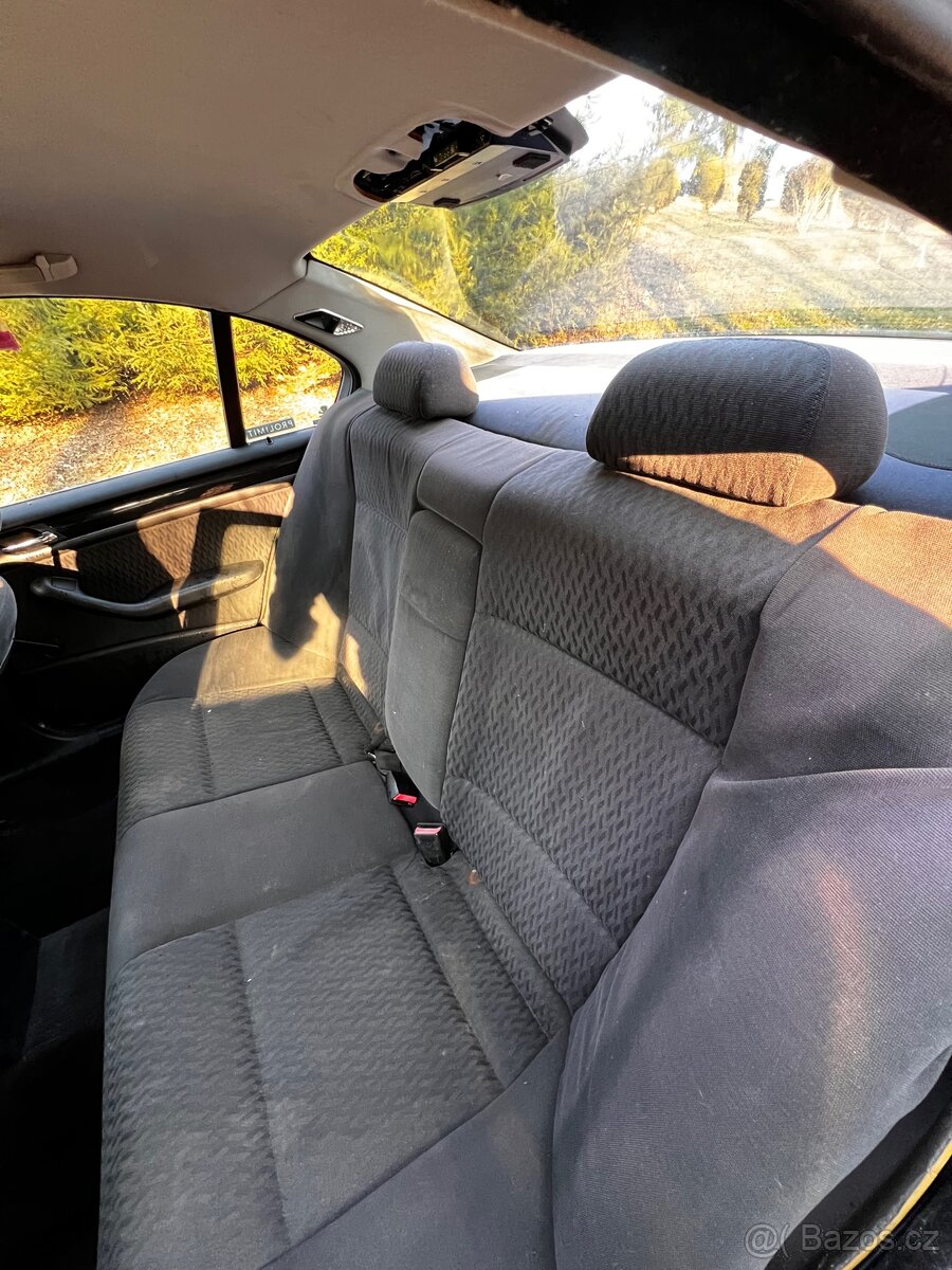 BMW e46 320i low budget drift - 5