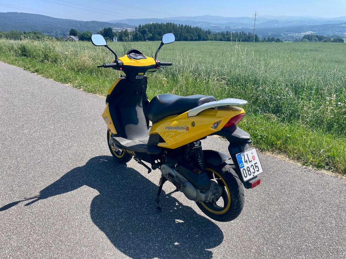 Skútr 50ccm 4T - 5