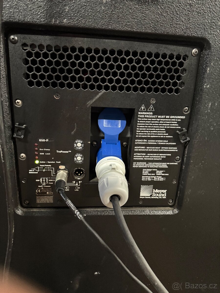 2x18” výkonné basáky Meyer Sound - 5