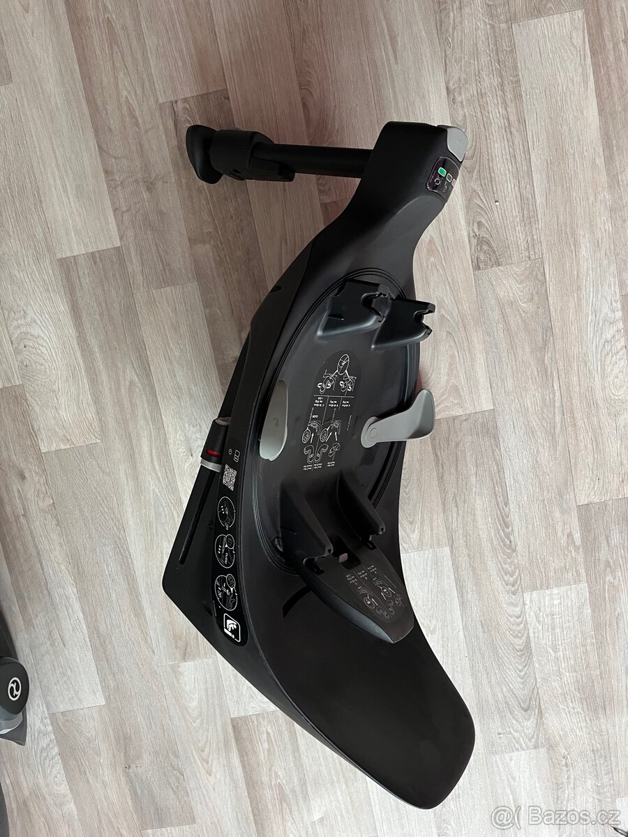 Autosedačka + base Cybex Cloud T i-Size platinum - 5