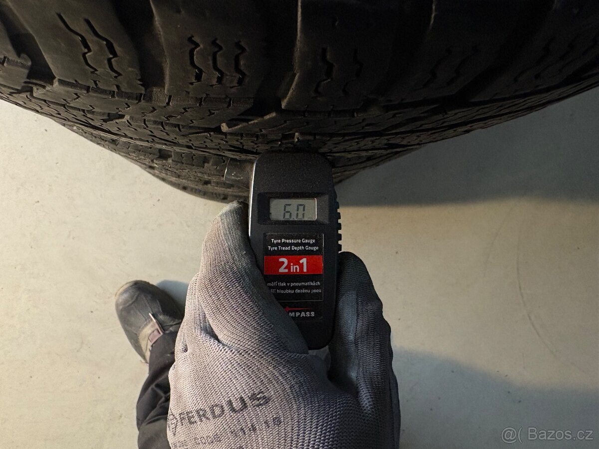 Zimní pneu Nokian 215/60R17C - 5