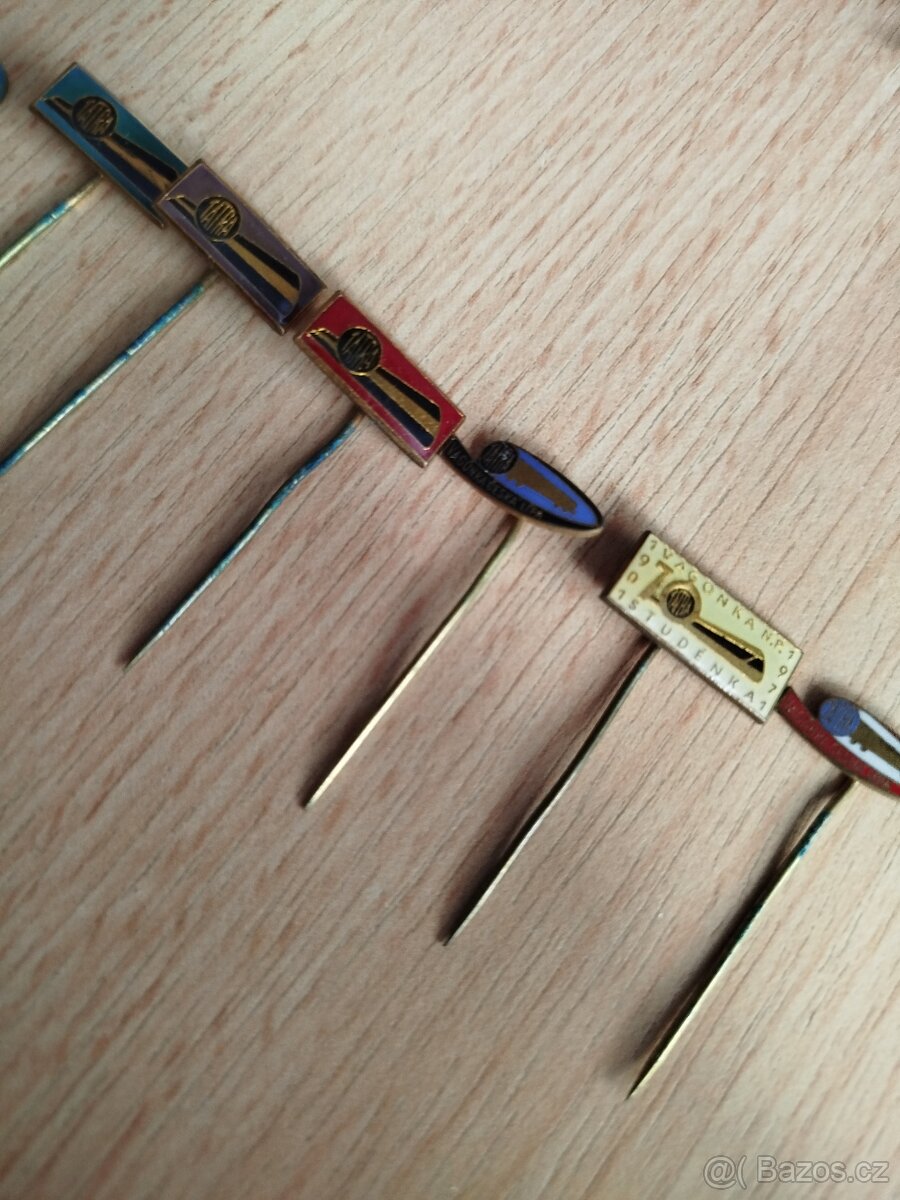 Odznáčky směs - 5