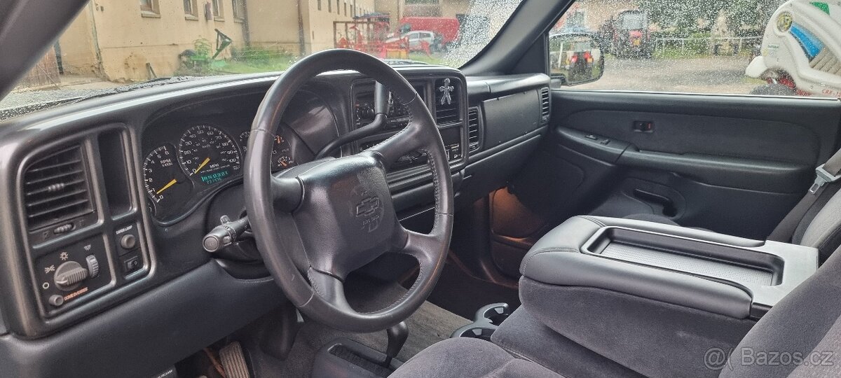 Chevrolet Silverado 4.7 V8 4x4 - 5