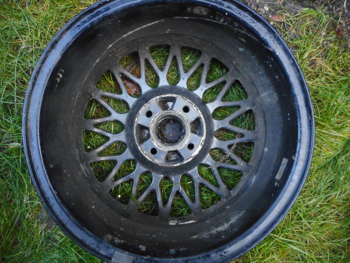 AL kola Exip 15" - 5