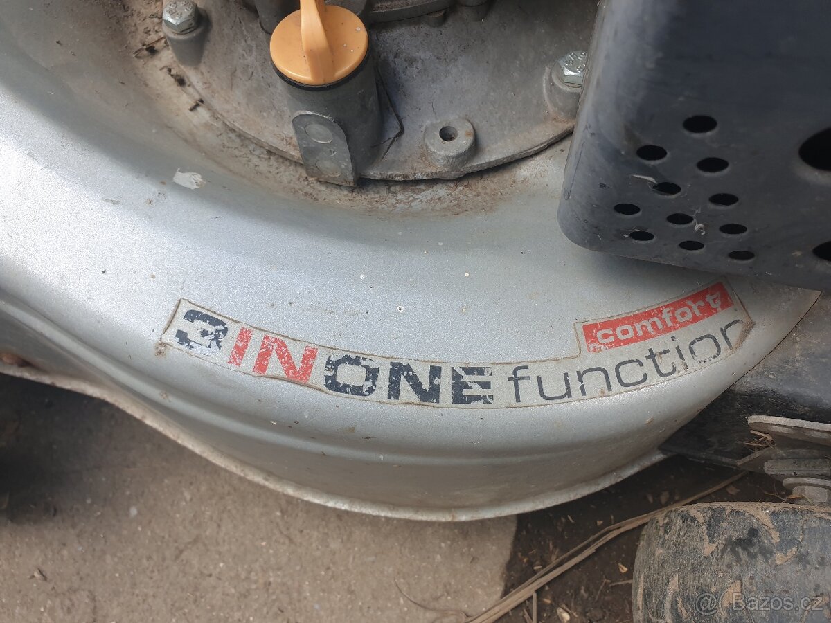 Benzínová sekačka Al-ko - 5