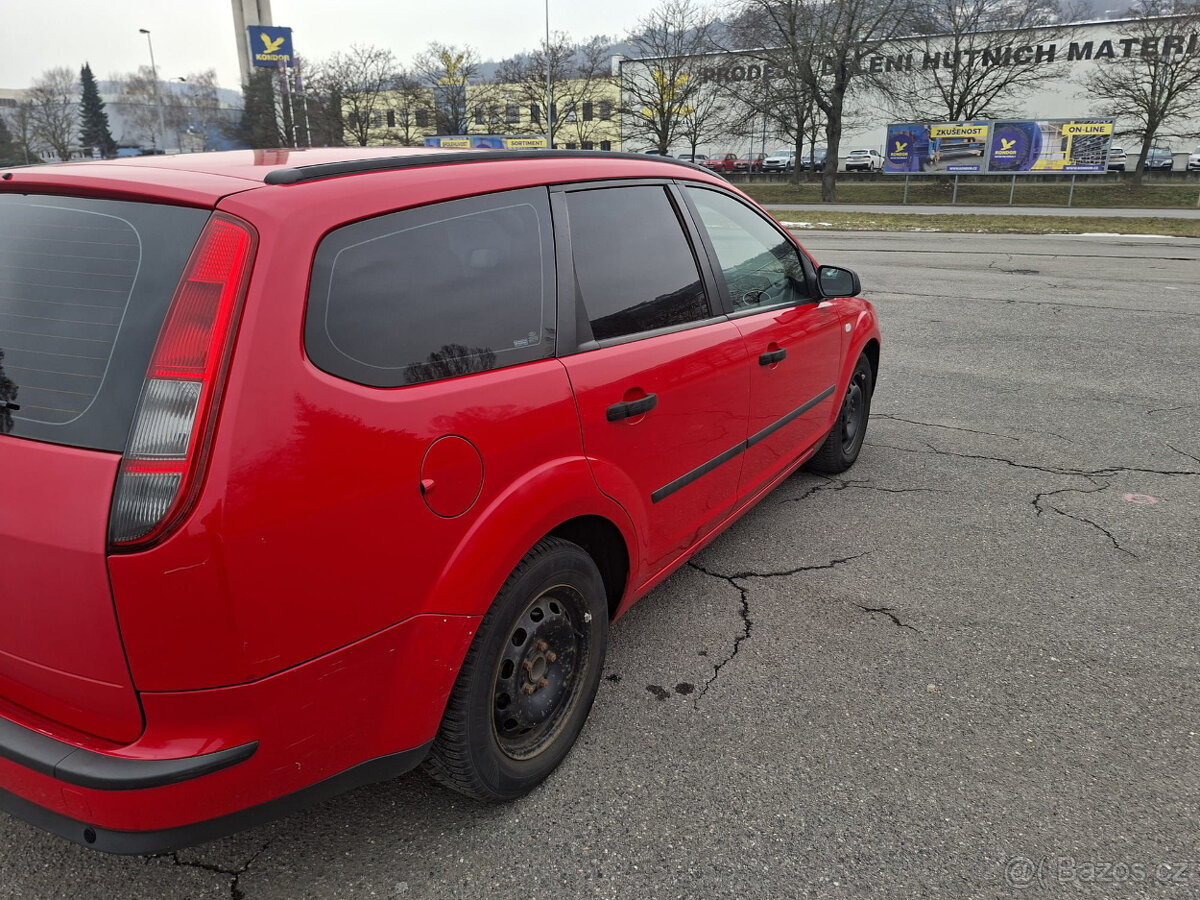 Ford Focus II combi - 5