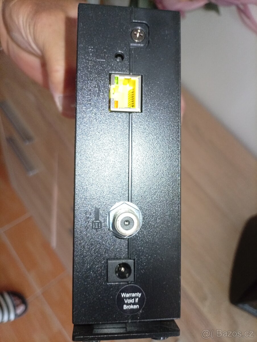 O2 Smart BOX V2 včetně výkonného routeru Arris - 5