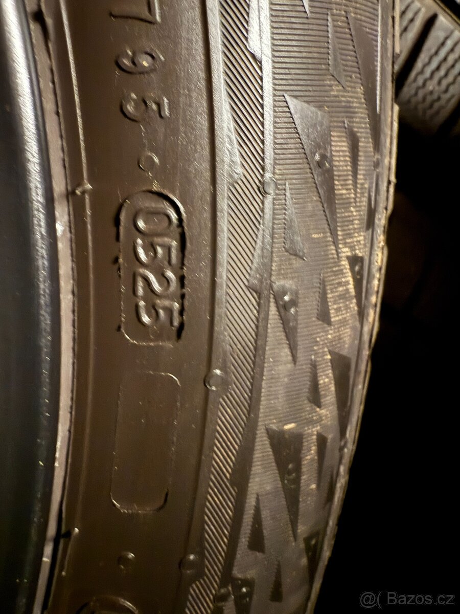 R19 ORIG.KOLA VOLVO XC40/V90CC 235/50/19 R-DESIGN 2025 REF - 5