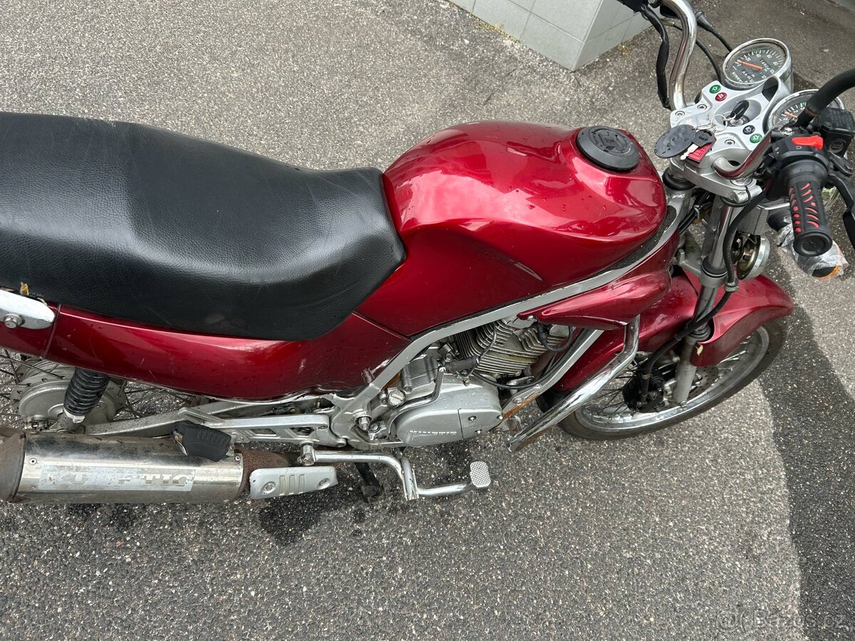 Prodam Kinetik gt 125 - 5