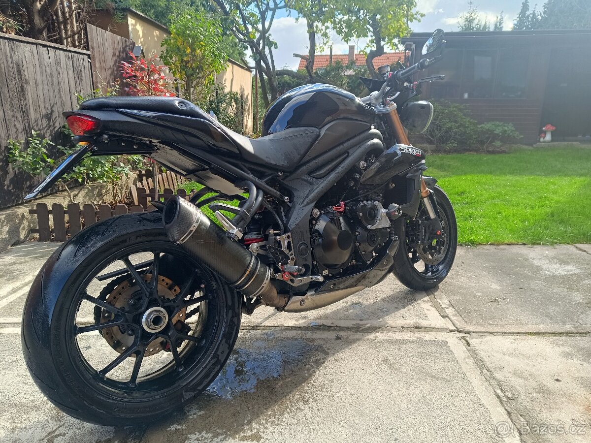 Triumph speed triple 1050 - 5