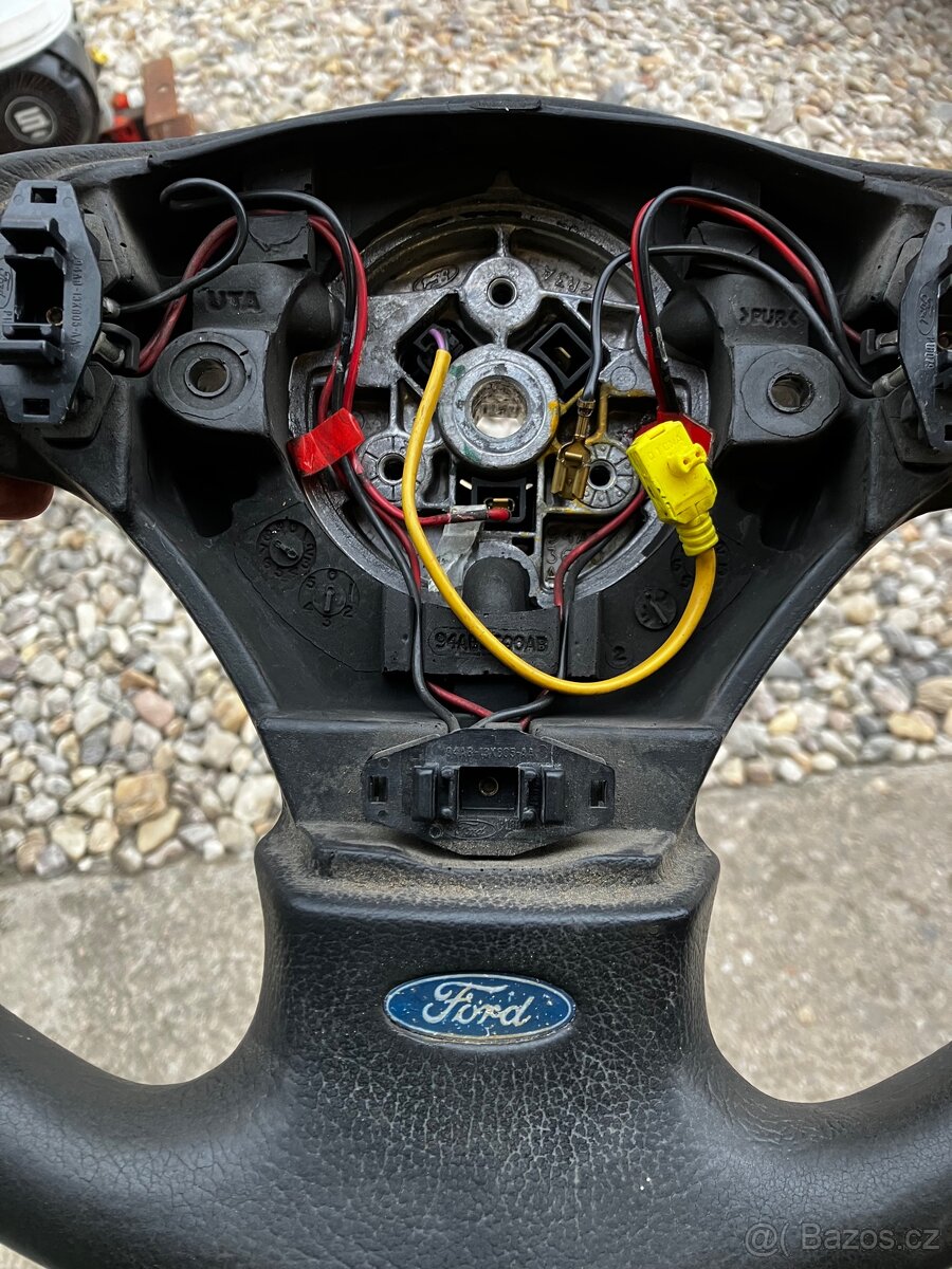 Volant Ford Escort - 5