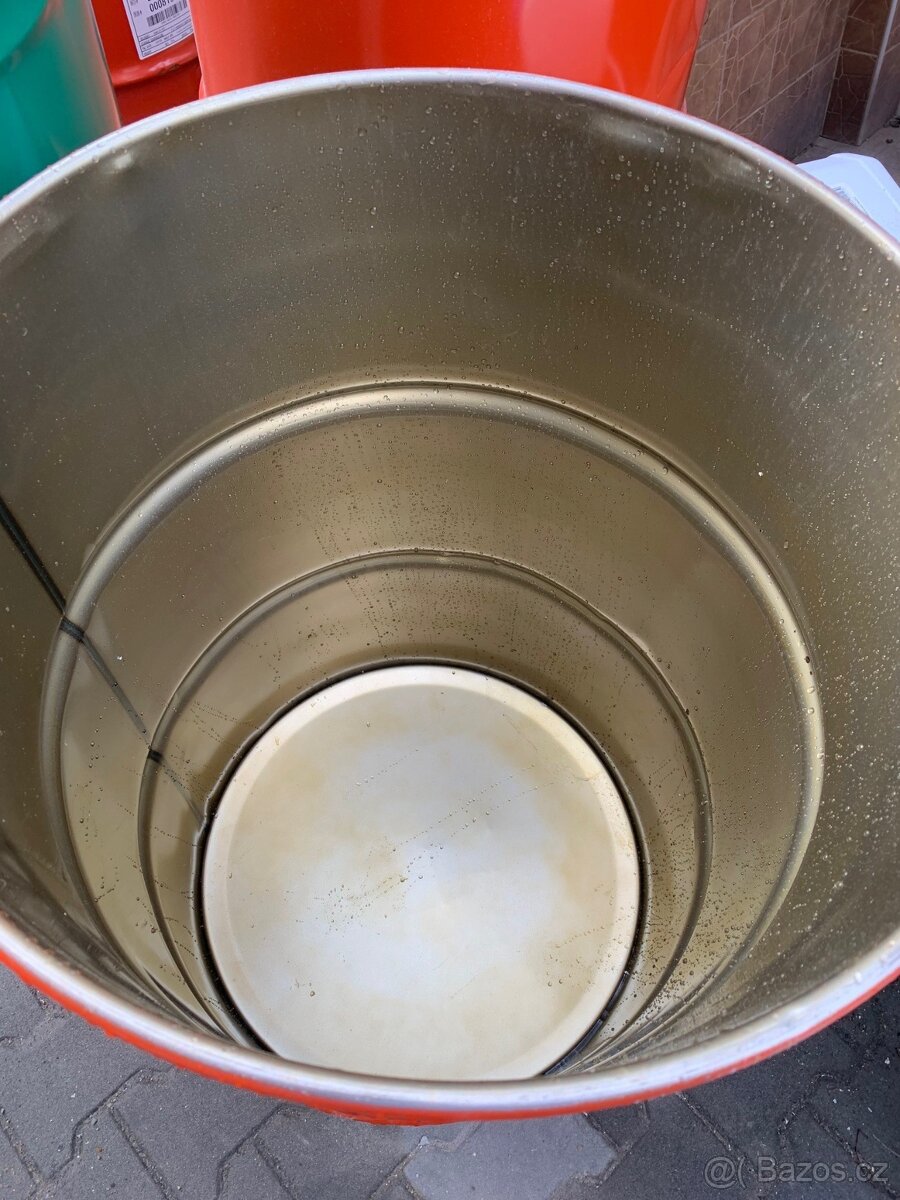 Plechové lakované sudy - 5