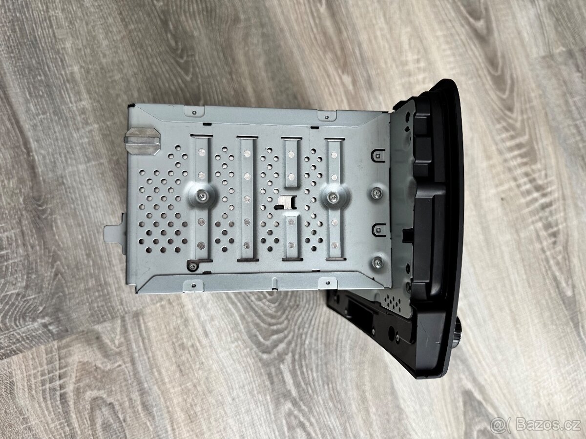 Autoradio SWING SUPERB 2008> - 5