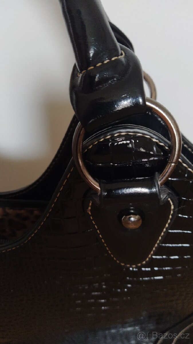 Kabelka černá lesklá značka Jenny Fairy - 5