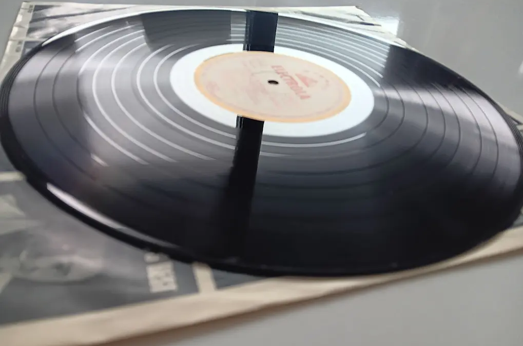 Gilbert BECAUD - Les Premieres Chansons - vinyl LP - 5