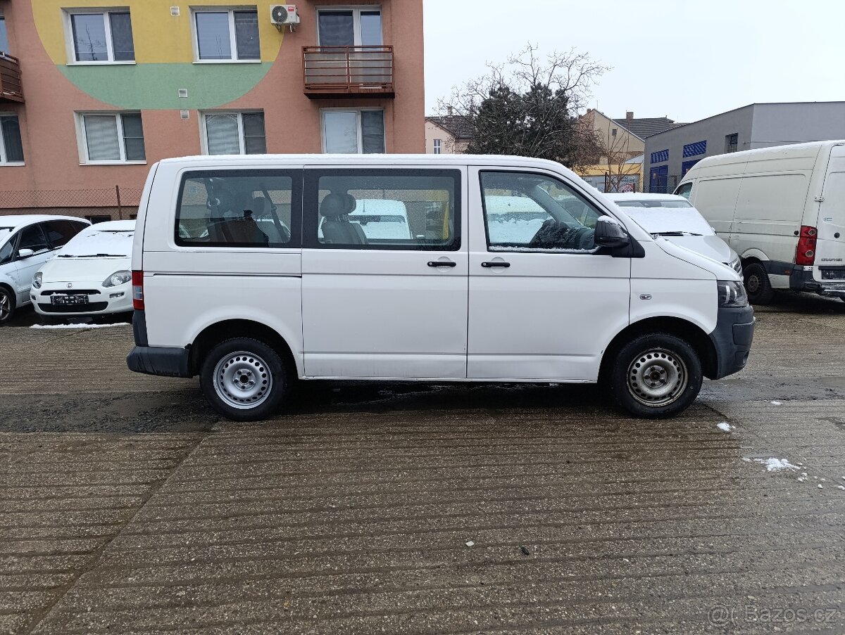 Volkswagen Transporter T5 9mist - 5