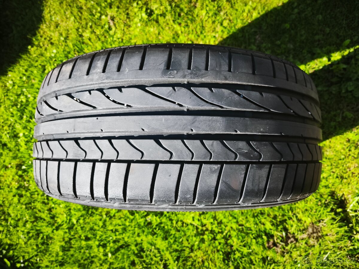 Bridgestone Potenza 215/40 R17 87V - 5
