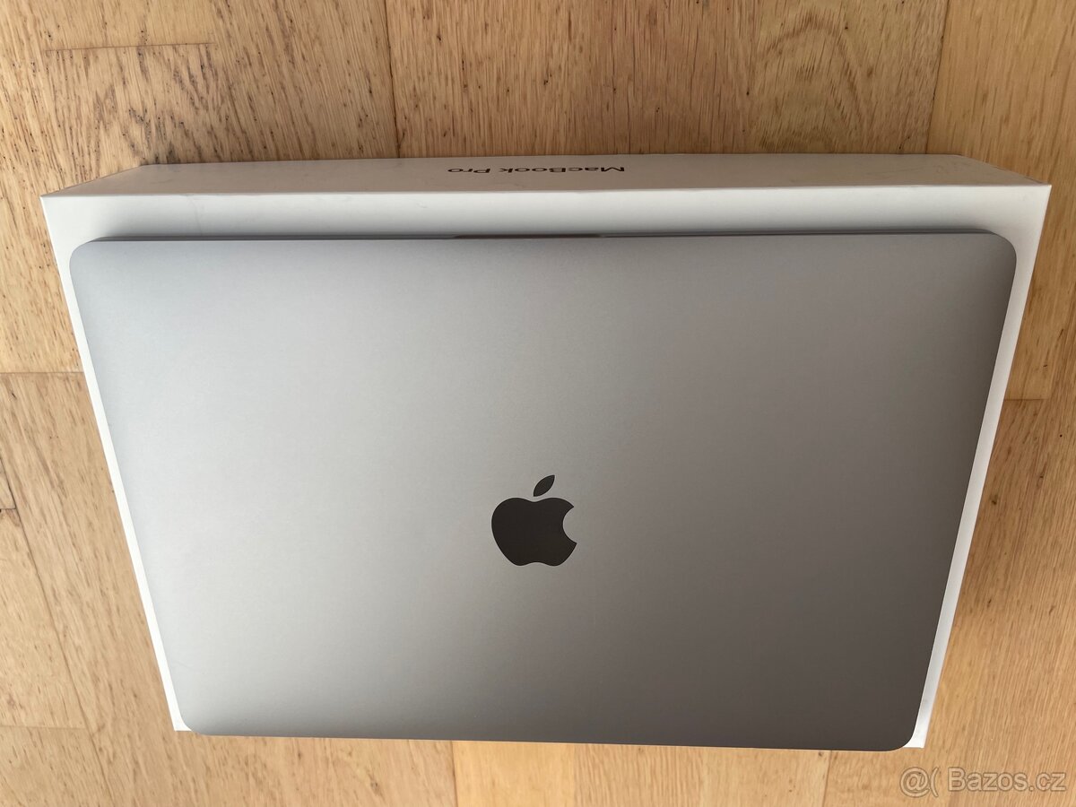 Prodám Apple MacBook Pro 13,3" 256GB (2017) i5, 8GB RAM - 5