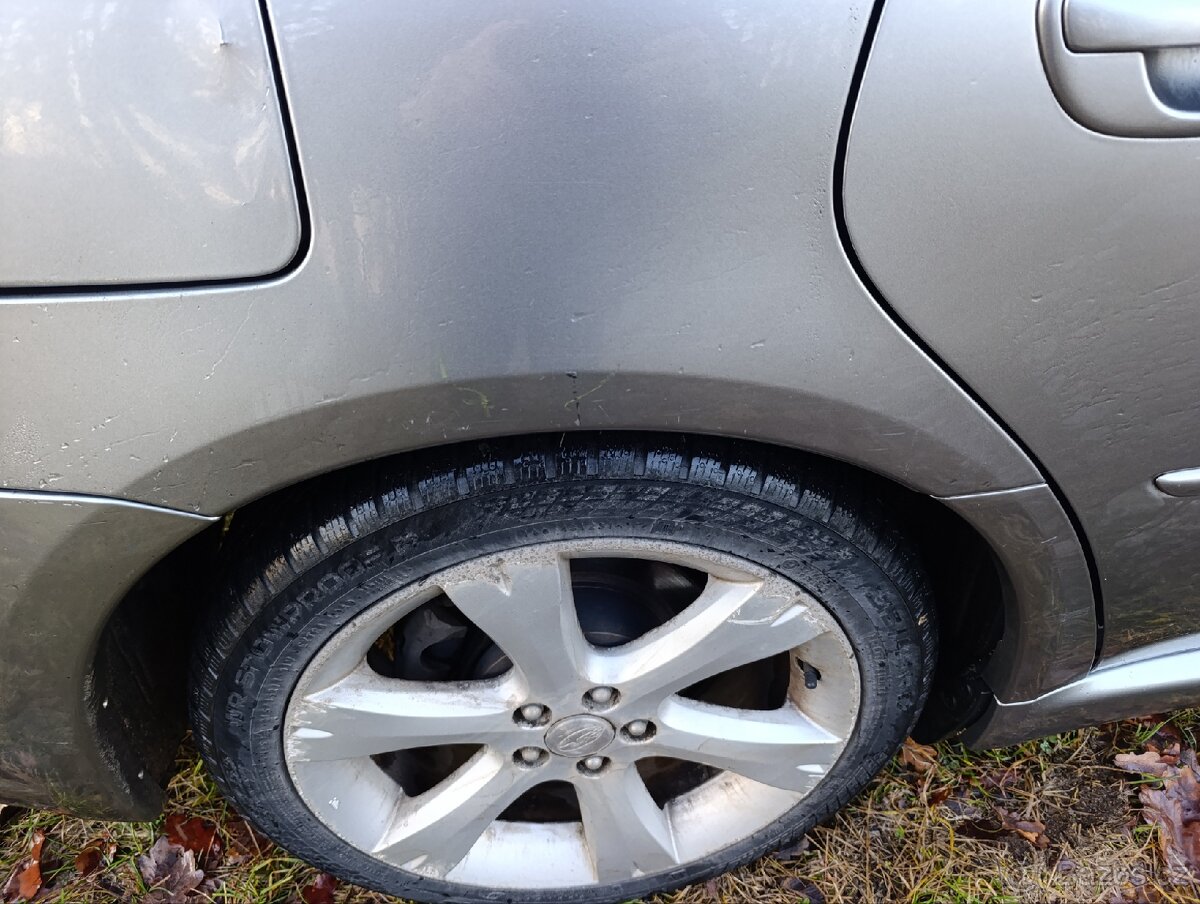 Subaru Legacy 2.0R - 5