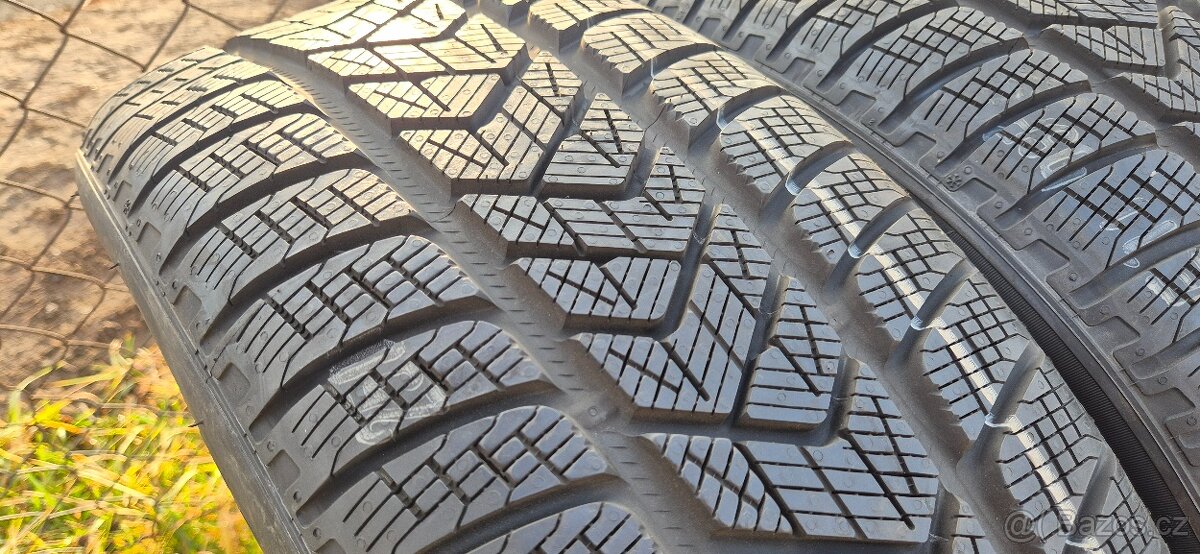 235/55r19 Pirelli Scorpion Winter Seal Inside 235/55/19 zimn - 5