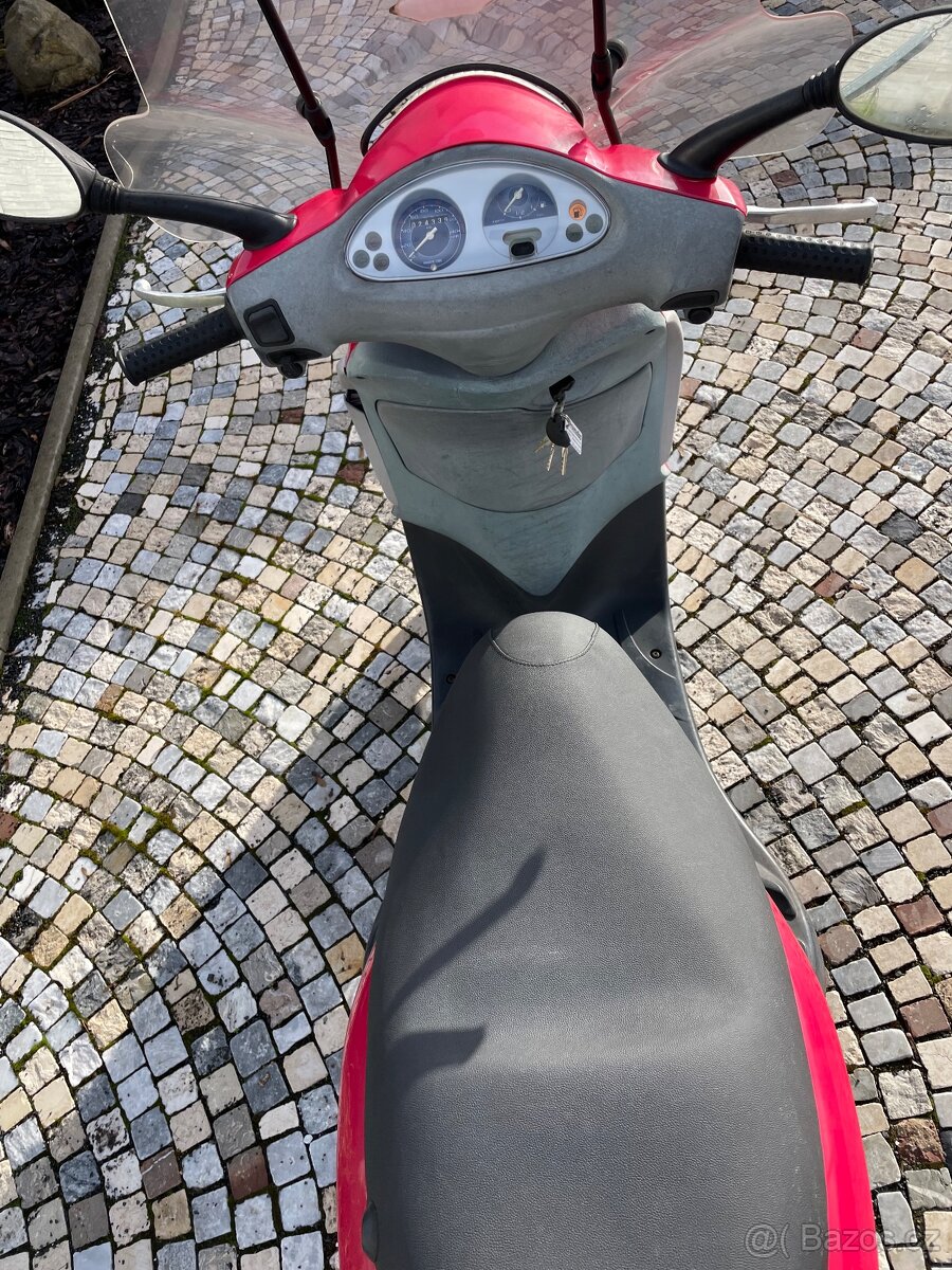 Piaggio Fly 100 ccm - 4 takt - rok 2006 - 5