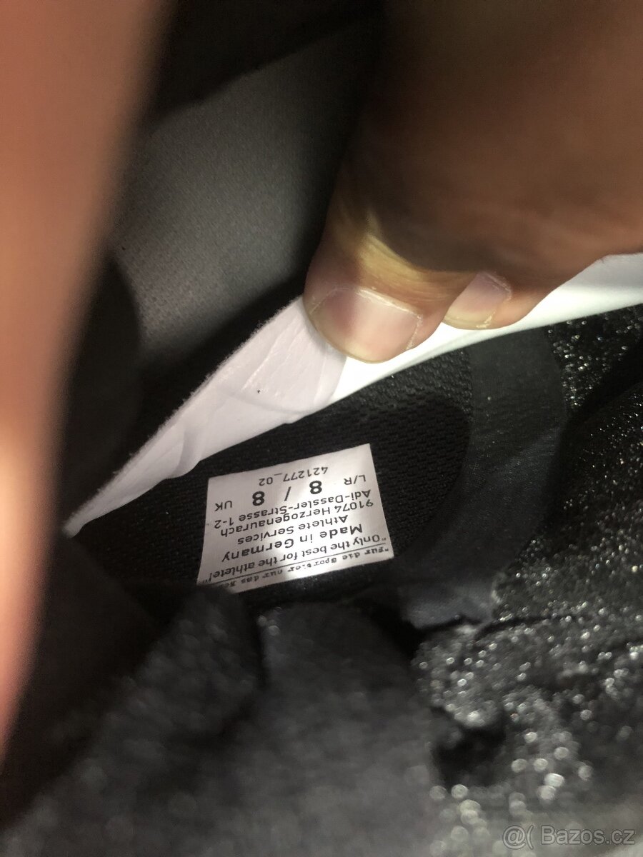 Tenisové boty adidas Avacourt tmavé - 5