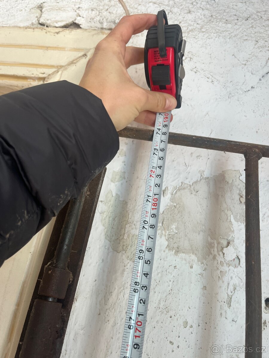 Kovová mříž na panty - 5