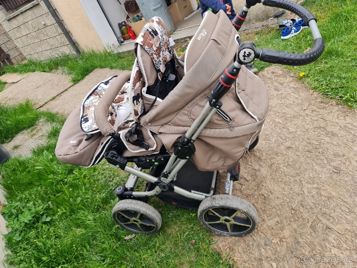 REZERVACE, Dětský kočárek Hartan - 5
