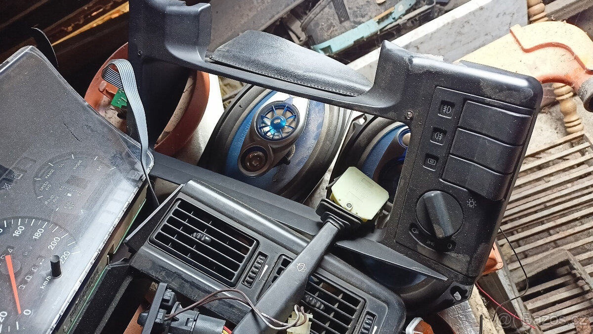 Prodám náhr. díly - 5